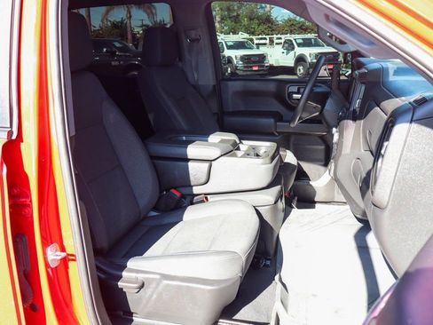 Used 2023 Chevrolet Silverado 1500 Custom AWD/4WD image 39