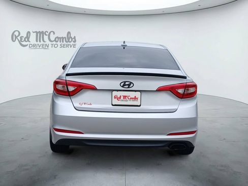 Used 2015 Hyundai Sonata SE w/ Option Group 09 FWD image 6