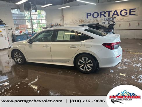Used 2023 Honda Civic LX image 2