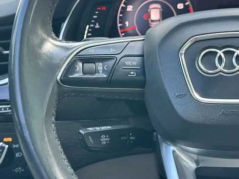 Used 2018 Audi Q7 3.0T Prestige AWD/4WD image 35