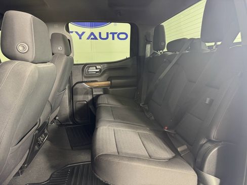 Used 2021 Chevrolet Silverado 1500 RST image 32