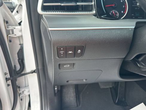 Used 2022 Kia K5 GT-Line w/ GT-Line Awd Premium Package image 13