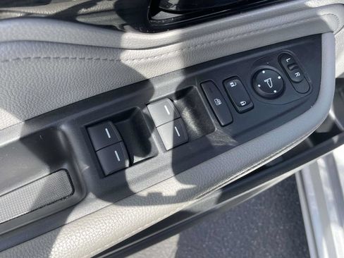 Used 2023 Honda Odyssey Touring image 22
