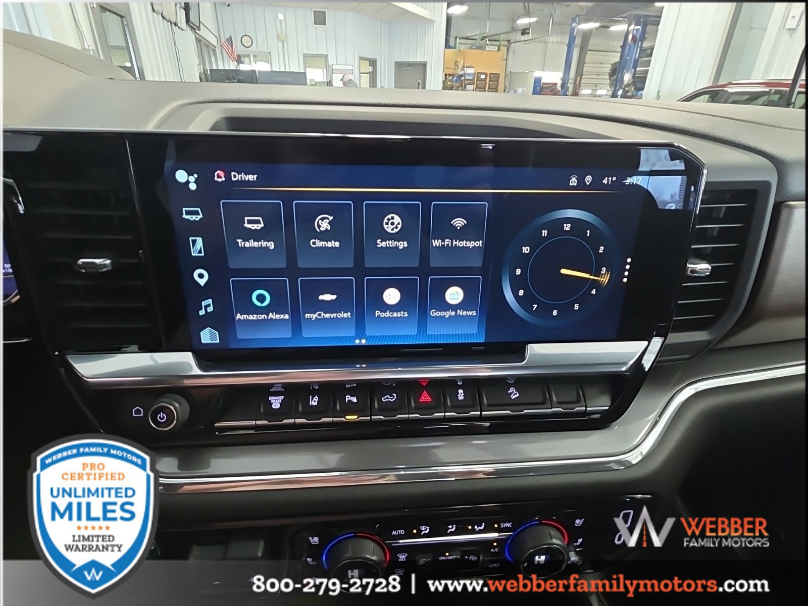 Used 2024 Chevrolet Silverado 3500 High Country w/ High Country Premium Package AWD/4WD image 28