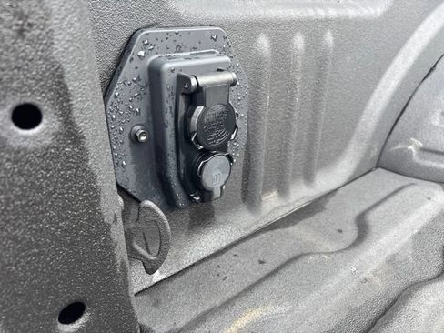 Used 2025 Ford F450 XLT w/ 360-Degree Camera Package AWD/4WD image 21