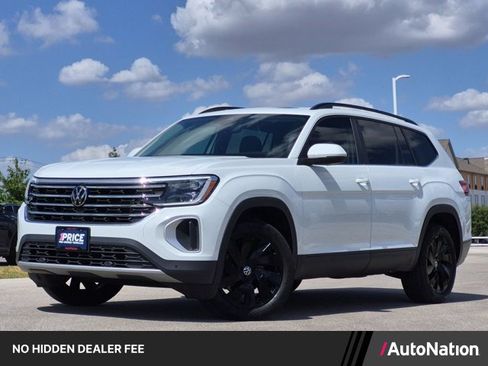 Used 2024 Volkswagen Atlas SE FWD image 1