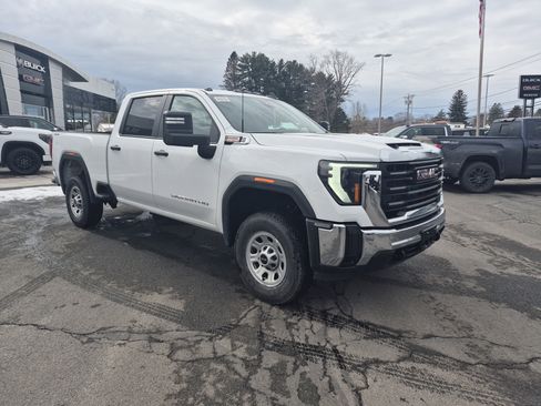 Used 2026 GMC Sierra 3500 Pro AWD/4WD image 19