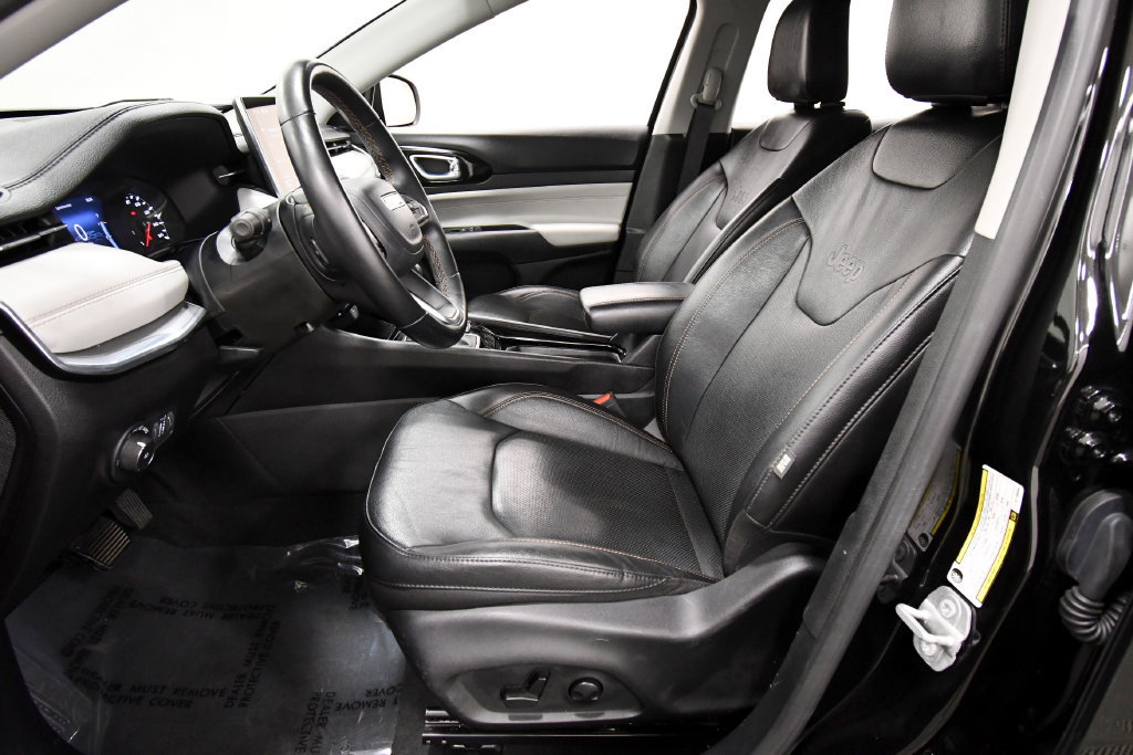 Used 2022 Jeep Compass Limited AWD/4WD image 14