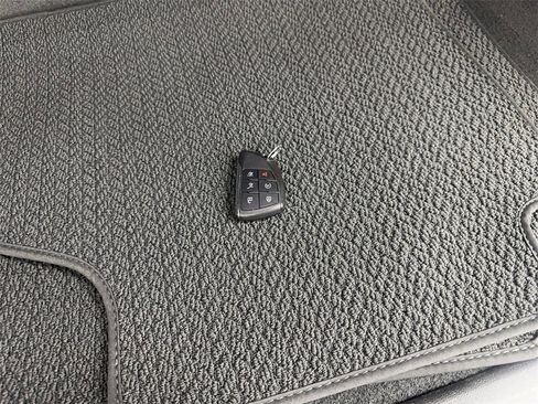 Used 2024 GMC Yukon Denali image 87