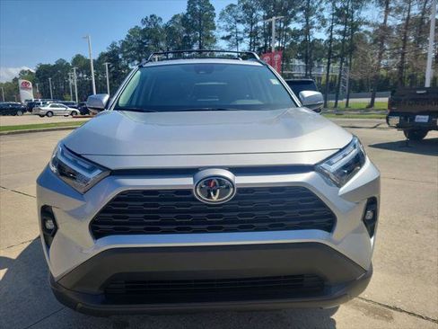 Certified 2025 Toyota RAV4 XLE Premium image 7