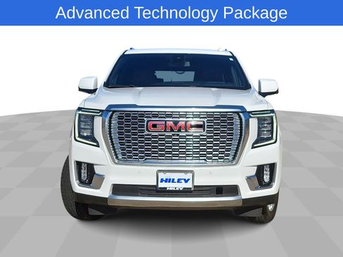 Used 2023 GMC Yukon XL Denali AWD/4WD image 3