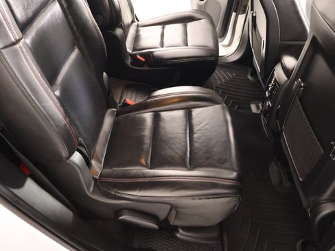Used 2023 Dodge Durango GT AWD/4WD image 16