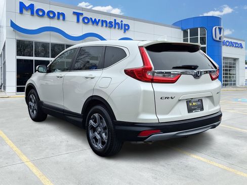 Used 2017 Honda CR-V EX image 4