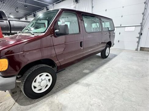 Used 2007 Ford E-350 and Econoline 350 XLT image 5