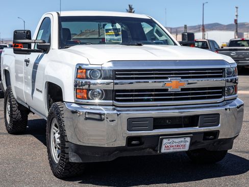 Used 2017 Chevrolet Silverado 2500 W/T w/ WT Convenience Package AWD/4WD image 3