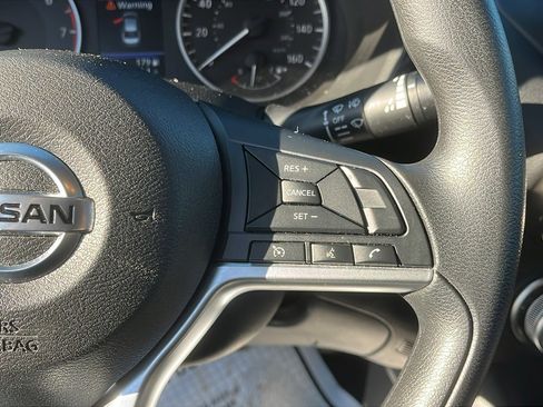 Used 2022 Nissan Sentra S image 15