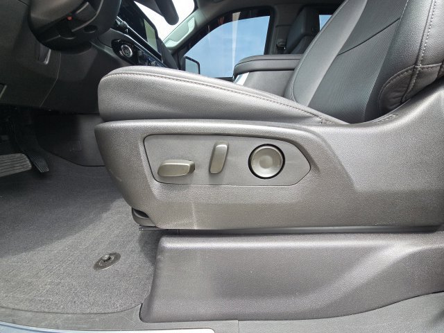 Used 2024 Chevrolet Silverado 2500 LTZ w/ LTZ Plus Package AWD/4WD image 23