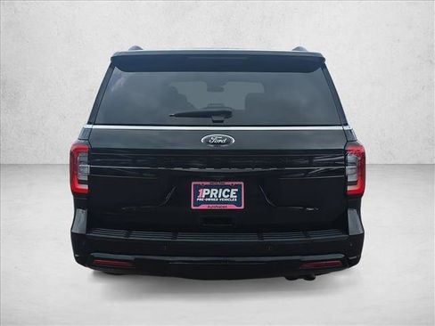 Certified 2024 Ford Expedition Limited AWD/4WD image 4