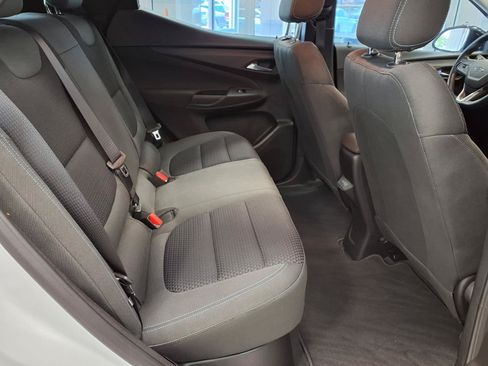 Used 2023 Chevrolet Bolt EUV LT w/ Comfort Package FWD image 13