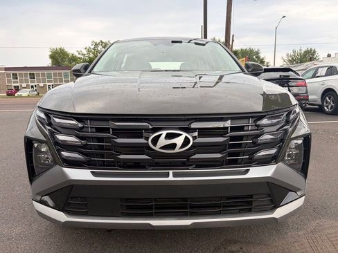 Certified 2025 Hyundai Tucson SE AWD/4WD image 12