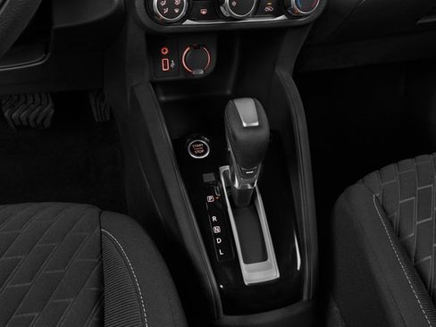 Used 2023 Nissan Kicks SR w/ SR Premium Package image 9