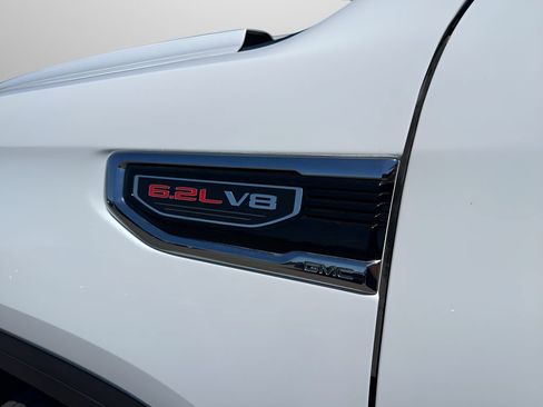 Used 2020 GMC Sierra 1500 SLT w/ SLT Premium Plus Package AWD/4WD image 29