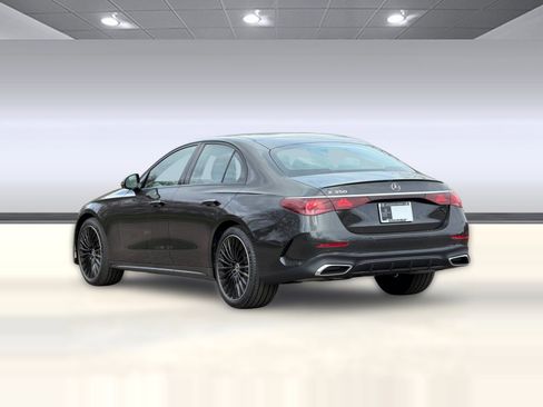 Used 2026 Mercedes-Benz E 350 Sedan image 3