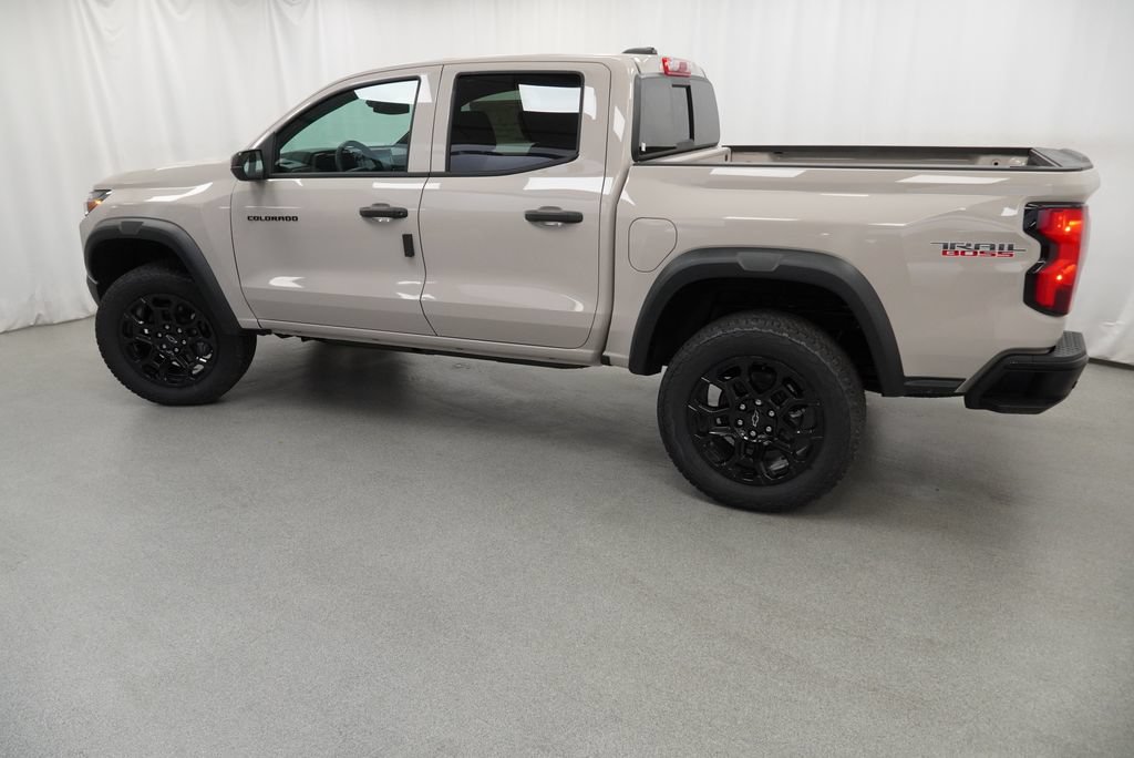 New 2026 Chevrolet Colorado Trail Boss AWD/4WD image 37