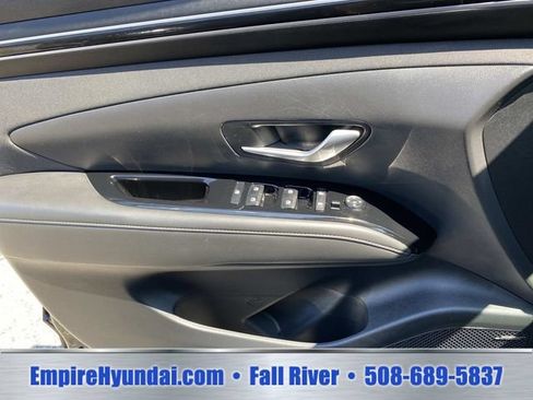Used 2024 Hyundai Tucson Limited FWD image 18