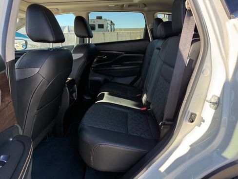 Used 2024 Nissan Murano Platinum w/ Cargo Package image 19