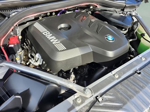 Certified 2025 BMW X3 xDrive30i w/ Premium Package image 25