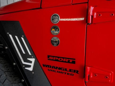 Used 2017 Jeep Wrangler Unlimited Sport w/ Connectivity Group image 51