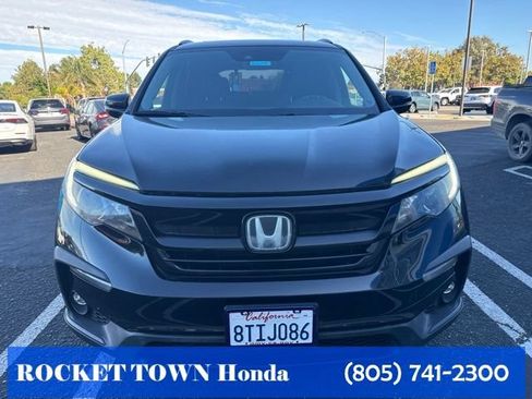 Used 2021 Honda Pilot Special Edition image 3