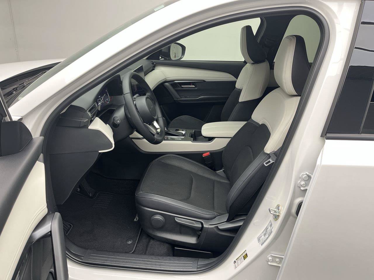 New 2026 MAZDA CX-5 Select AWD/4WD image 3