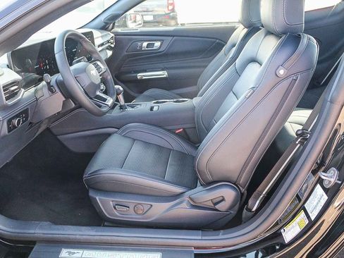 New 2025 Ford Mustang Premium image 19