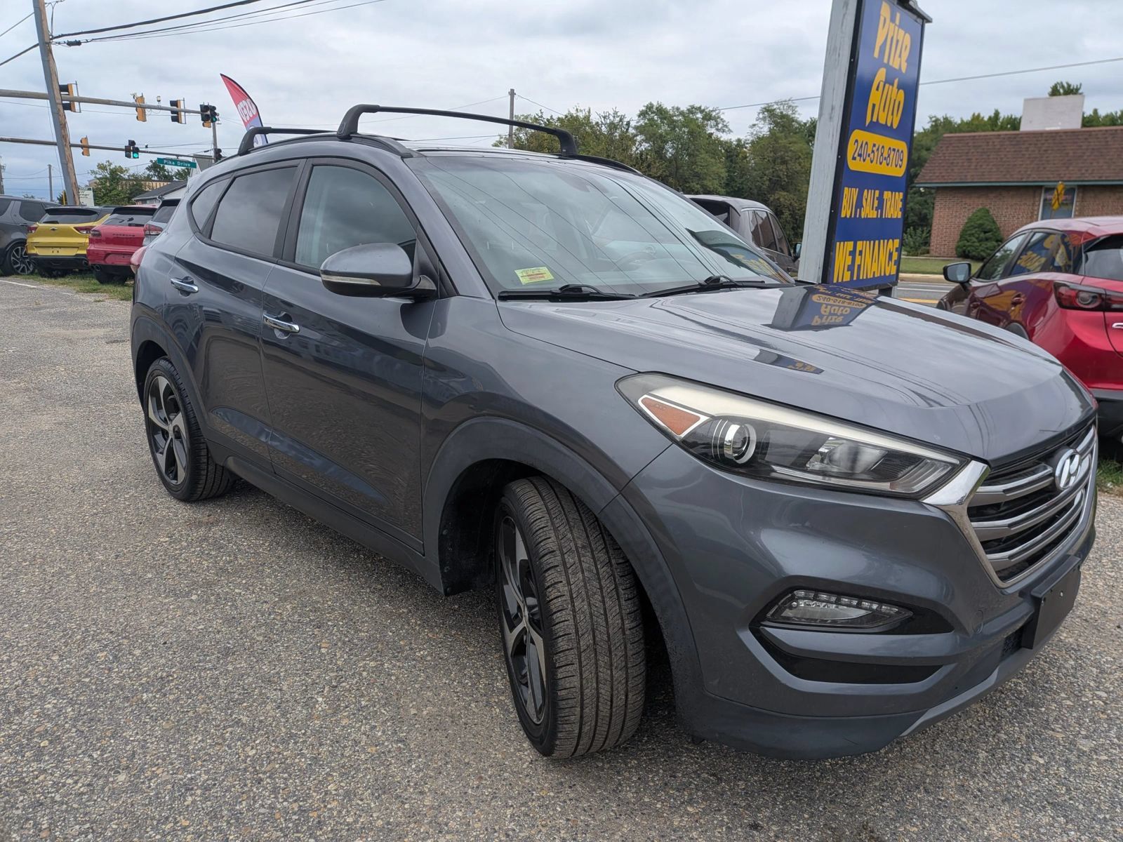 Used 2016 Hyundai Tucson Limited w/ Option Group 03 FWD image 8