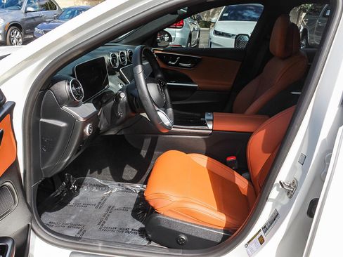 Used 2025 Mercedes-Benz C 300 Sedan image 17