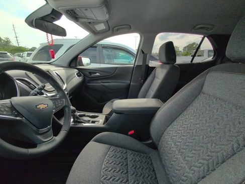 Used 2024 Chevrolet Equinox LT w/ LPO, Floor Liner Package AWD/4WD image 7