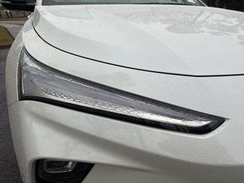 Used 2024 Buick Envista Sport Touring w/ Convenience I Package image 9