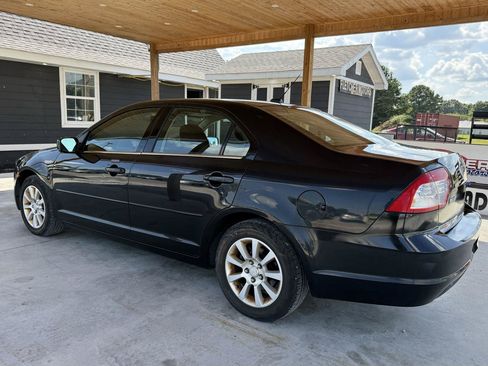 Used 2009 Mercury Milan FWD image 8