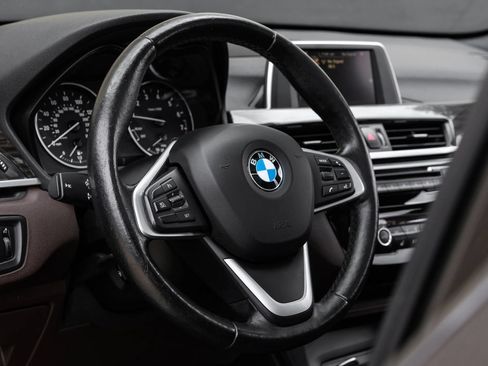 Used 2017 BMW X1 xDrive28i w/ Premium Package AWD/4WD image 17