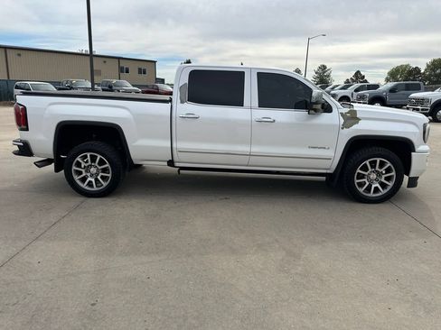Certified 2016 GMC Sierra 1500 Denali w/ Enhanced Driver Alert Package AWD/4WD image 35