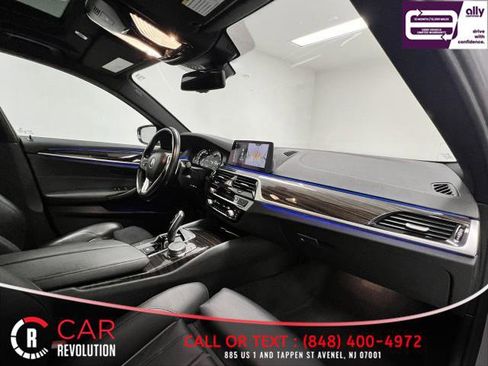 Used 2019 BMW 530i xDrive w/ Convenience Package AWD/4WD image 37