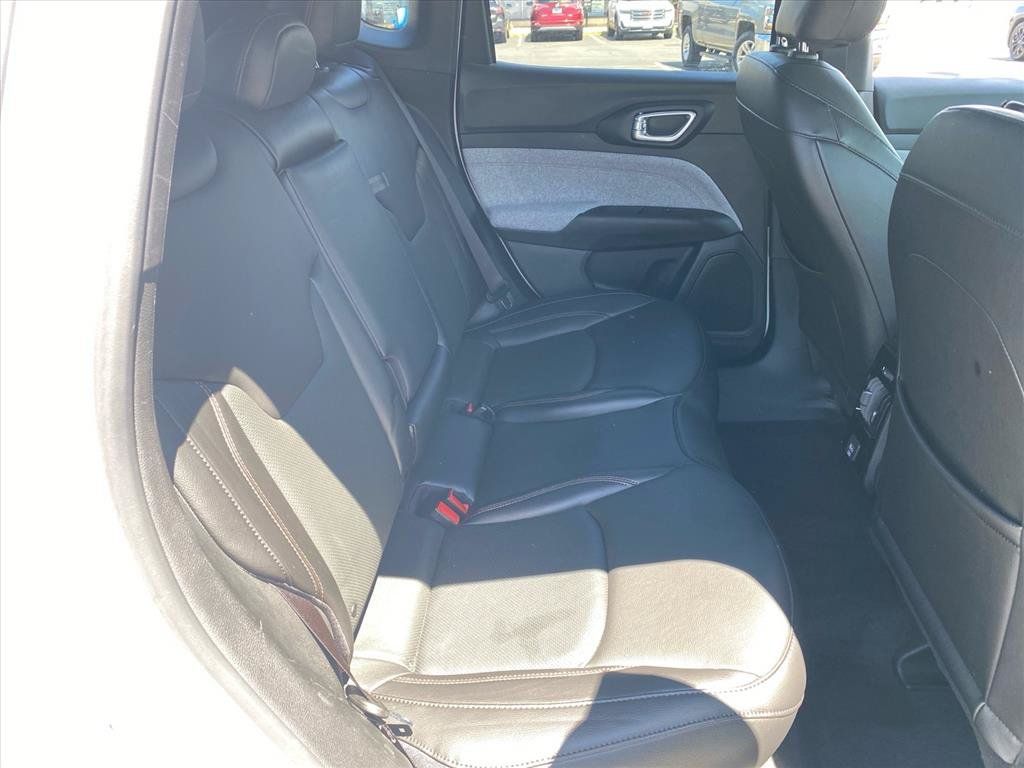 Used 2023 Jeep Compass Latitude AWD/4WD image 24