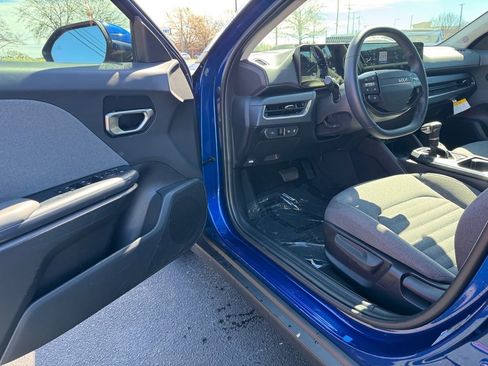 Certified 2025 Kia K4 EX image 13