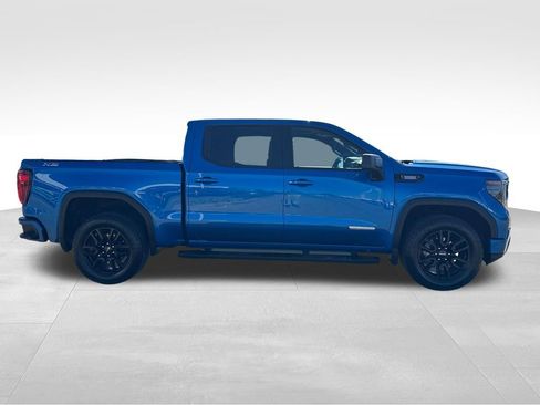 Certified 2023 GMC Sierra 1500 Elevation w/ LPO, Elevation Black Package AWD/4WD image 8