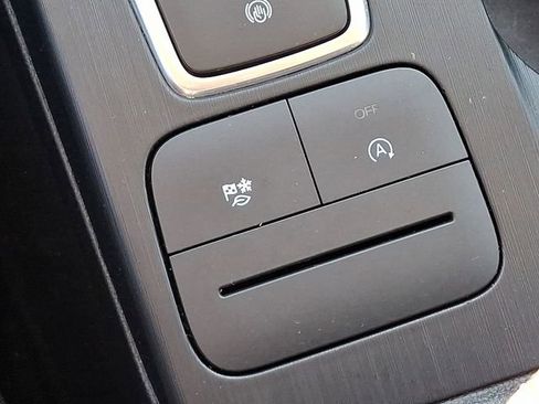 Used 2022 Ford Escape SE w/ Convenience Package image 26