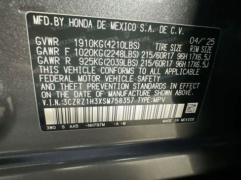 Used 2025 Honda HR-V LX image 29