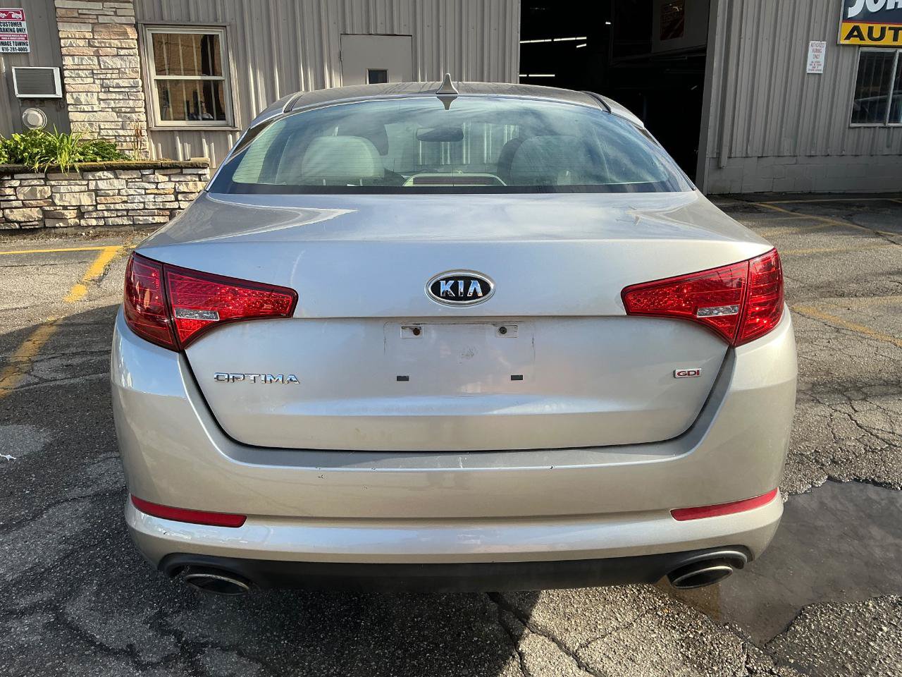 Used 2013 Kia Optima LX w/ Convenience Pkg FWD image 5