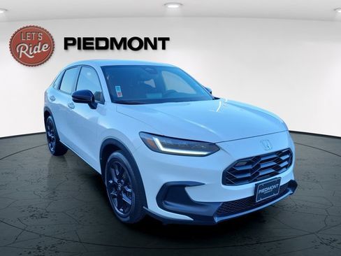 Used 2024 Honda HR-V Sport image 5